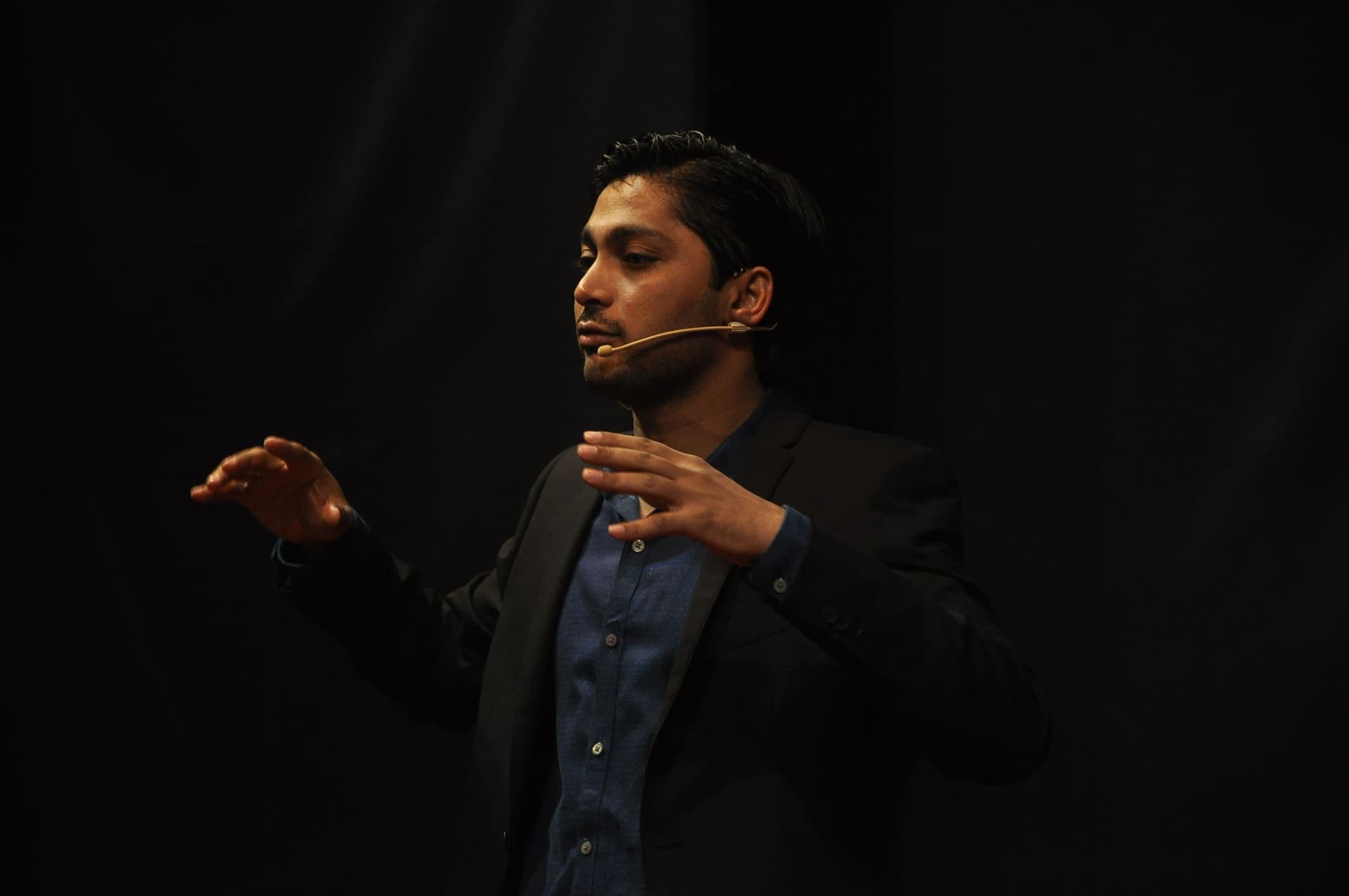 Hon'ble Mr. Sachin Burghate, Founder of Aspire Institute, speaking at an international conference